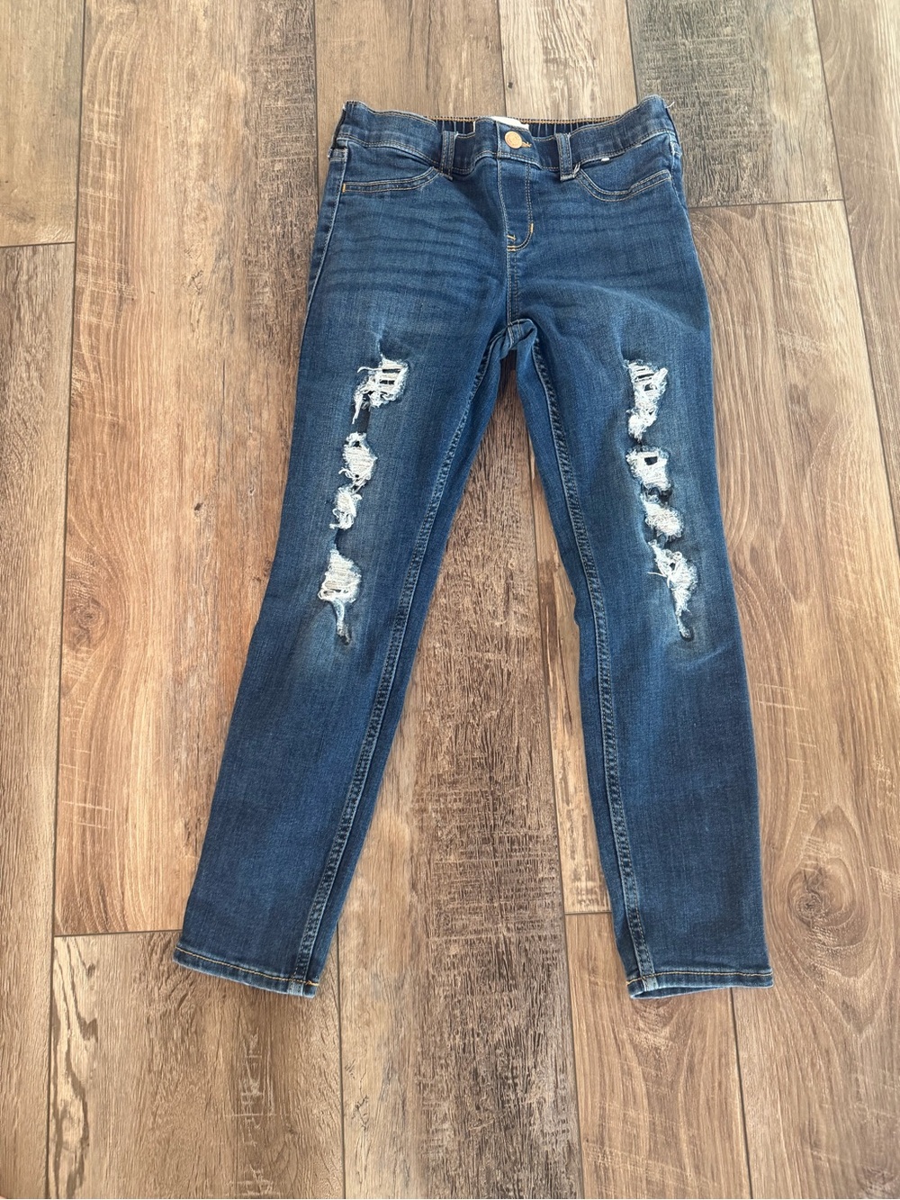 abercrombie kids blue distressed skinny jeans